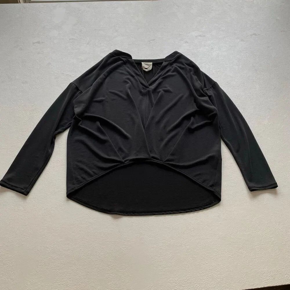 Harper Heritage Black V-Neck Long Sleeve Blouse | Women’s Small | Soft Stretch